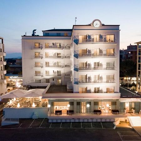 Hotel Continental Rimini Exterior foto